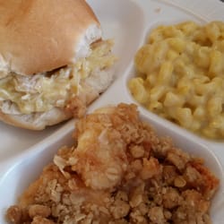 Dagwoods Cafe - Cream chicken sandwich with Mac and cheese and apple crisp.