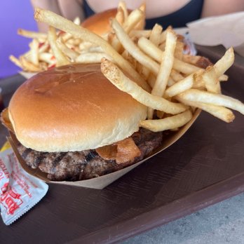Cosmic Ray's Starlight Café - 1/3 lb Angus Bacon Cheeseburger - Sandwiches Near Me - Orlando, Florida Cosmic Ray's Starlight Café - 1/3 lb Angus Bacon Cheeseburger - Sandwiches Near Me - Orlando, Florida