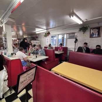 The Northern Cafe and Grill - Cafes Near Me - Vancouver, British Columbia The Northern Cafe and Grill - Cafes Near Me - Vancouver, British Columbia