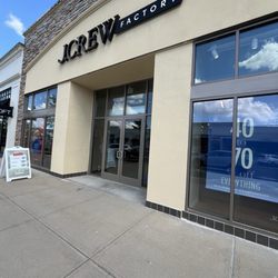 J.Crew Factory - The outside