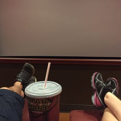 Epic Theatres at Oakleaf - A totally new move theatre experience!