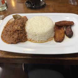 Azukita Con Cafe - Cortadito and ropa vieja!