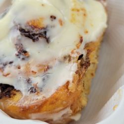 Kerlaches - Tres Leches Cinnamon Roll