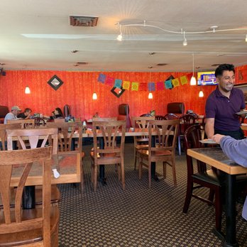 Casa De Reyes - people sitting at tables in a restaurant - Mexican Near Me - Sweet Home, Oregon