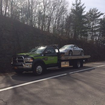 Ryan's Towing Service - Towing Near Me