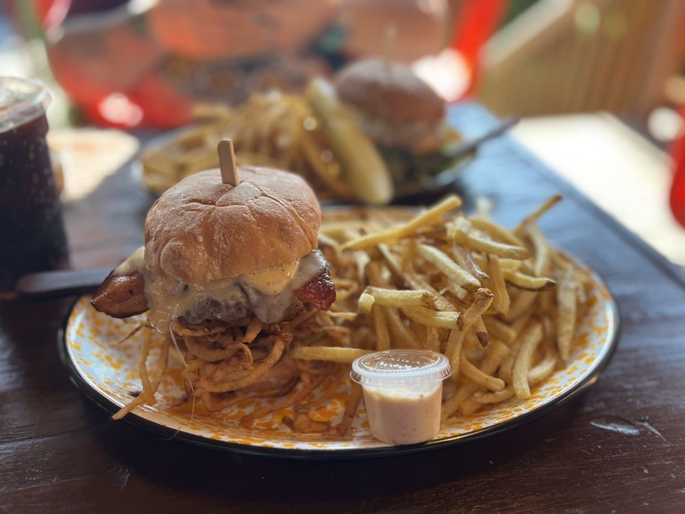 Pigfish Cafe