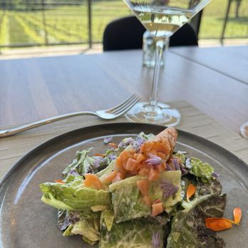 Ambar Estate - Wine Tasting Room Near Me - Newberg, Oregon