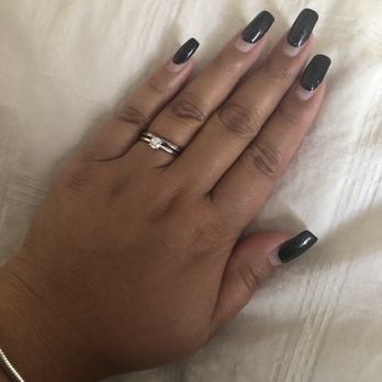 Nailology LV - The grow out is REAL! No chips, cracks, still strong. These are my real nails and going on a 5 weeks. - Nail Salons Near Me - Henderson, Nevada Nailology LV - The grow out is REAL! No chips, cracks, still strong. These are my real nails and going on a 5 weeks. - Nail Salons Near Me - Henderson, Nevada
