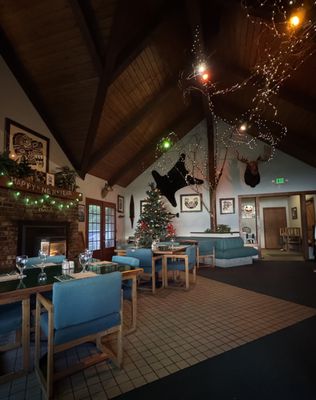 The Salmon House Restaurant by null