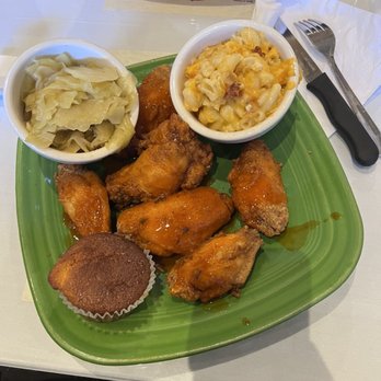 Mama J's Kitchen - Chicken Wingettes, Macaroni & Cheese, Cabbage, and Cornbread. - Soul Food Near Me - Richmond, Virginia