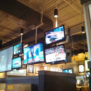 Buffalo Wild Wings - American Near Me - Alabaster, Alabama