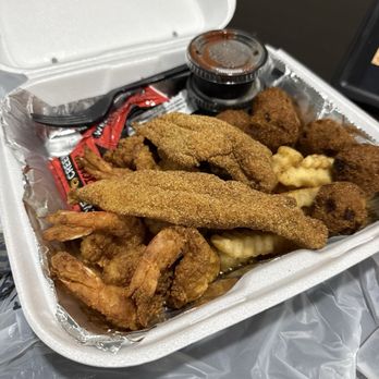 Mansfield Seafood - Fish and shrimp combo - Seafood Near Me - Mansfield, Louisiana Mansfield Seafood - Fish and shrimp combo - Seafood Near Me - Mansfield, Louisiana