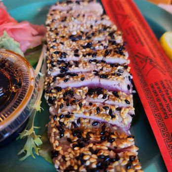 Goombay's Beachside - Seared tuna - Seafood Near Me - Satellite Beach, Florida