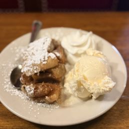 Apple Strudel with vanilla ice cream Apple Strudel with vanilla ice cream