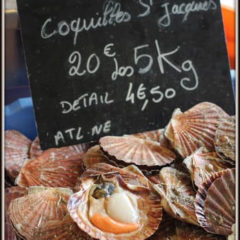Poissonnerie Municipale - Photo taken during my last trip to Eu - (March 2013).  This was the fish market of my childhood. - Seafood Markets Near Me - Le Tréport, 76