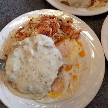 Goodfella's Diner - Chicken fried steak with hashbrowns and medium eggs - American Near Me - Longmont, Colorado Goodfella's Diner - Chicken fried steak with hashbrowns and medium eggs - American Near Me - Longmont, Colorado