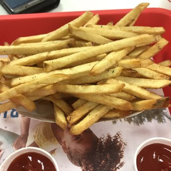 In-N-Out Burger - Fast Food Near Me - Oceanside, California