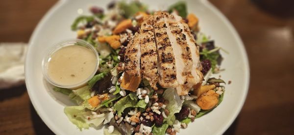 TGI Fridays by null
