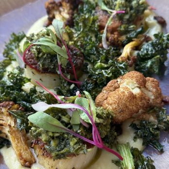 The Cut - Scallops and cauliflower - Cocktail Bars Near Me - Rancho Cucamonga, California