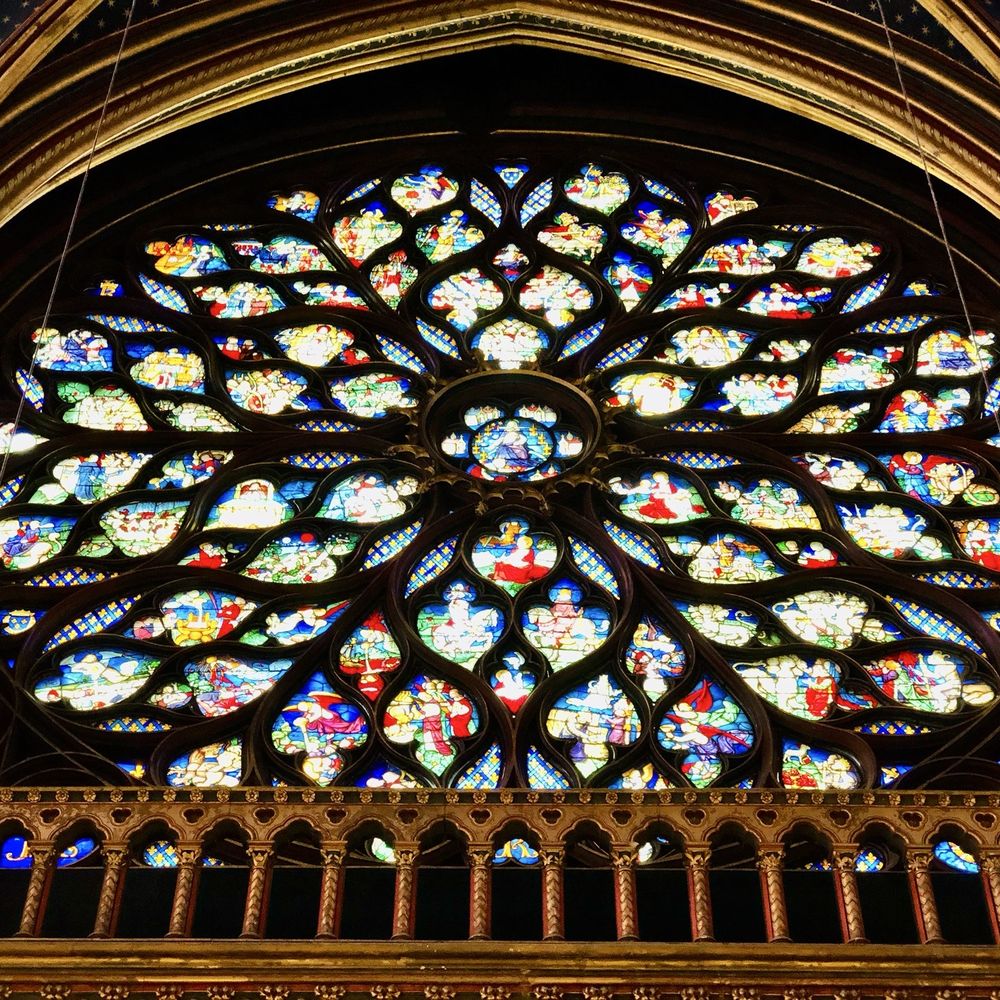 Sainte-Chapelle - Beautiful design and colors - Churches Near Me - Paris, 75