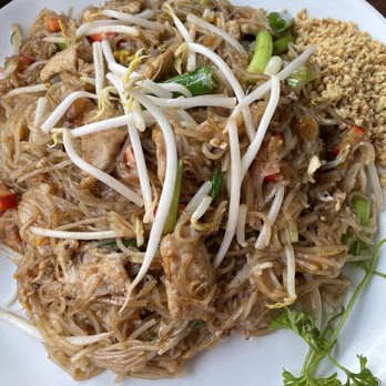 Pinto Thai Culpeper - Pad Thai - Thai Near Me - Culpeper, Virginia Pinto Thai Culpeper - Pad Thai - Thai Near Me - Culpeper, Virginia