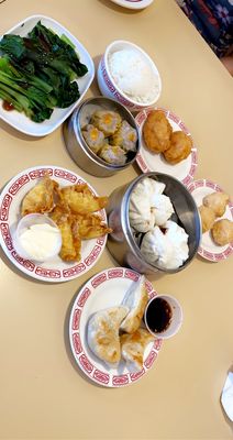 Toa Toa Chinese Restaurant by null