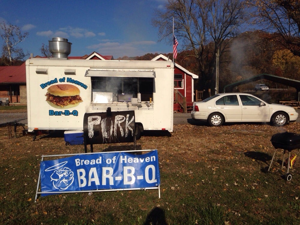 Bread Of Heaven BBQ Logo