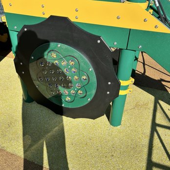 Corn Palace Park - big kid area - Parks Near Me - Sunnyvale, California