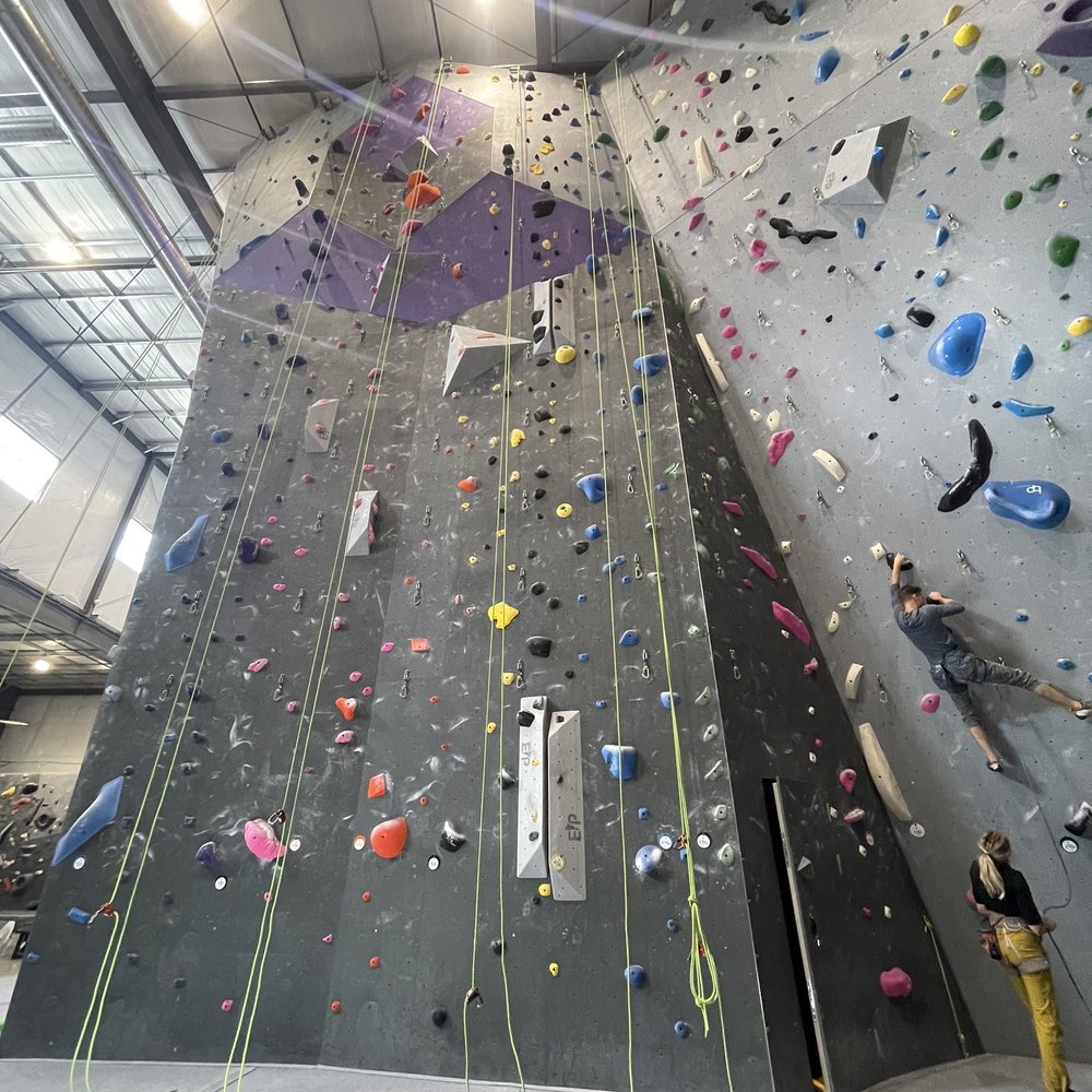 Dyno Detroit - Top rope and lead - Rock Climbing Near Me - Detroit, Michigan Dyno Detroit - Top rope and lead - Rock Climbing Near Me - Detroit, Michigan