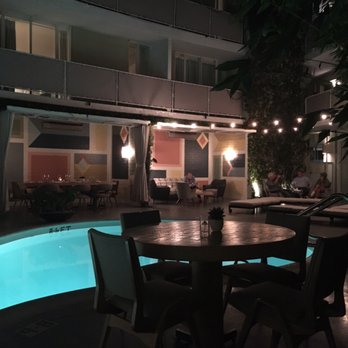 Viviane - Poolside patio - New American Near Me - Beverly Hills, California Viviane - Poolside patio - New American Near Me - Beverly Hills, California