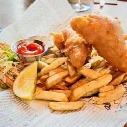 Browns Socialhouse Brewery District - Fish and Chips