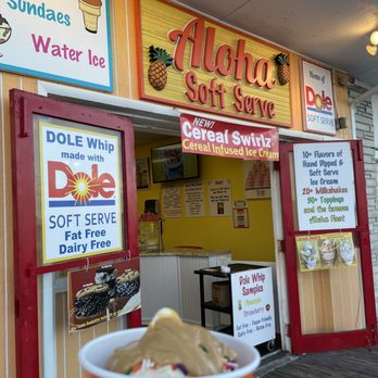 Aloha Soft Serve - Pineapple Dole Whip with PB sauce and sprinkles - Ice Cream & Frozen Yogurt Near Me - Ocean City, New Jersey