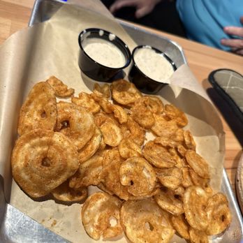 Rowdy Cowboy - Wagon wheels - Sports Bars Near Me - The Colony, Texas Rowdy Cowboy - Wagon wheels - Sports Bars Near Me - The Colony, Texas