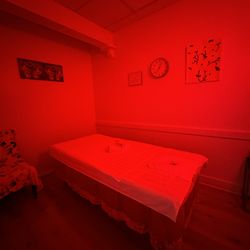 Rose Petal Massage
