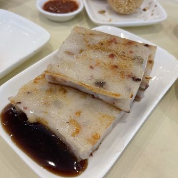 DimSum Seafood Restaurant - Turnip cake with pork - Dim Sum Near Me - Woodbridge Township, New Jersey