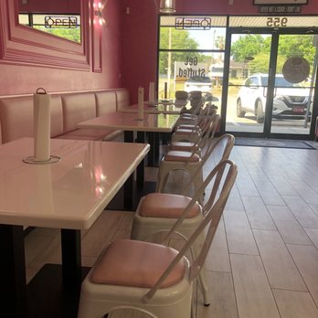The Stuffed Cookie - Seating - Ice Cream & Frozen Yogurt Near Me - Brandon, Florida The Stuffed Cookie - Seating - Ice Cream & Frozen Yogurt Near Me - Brandon, Florida