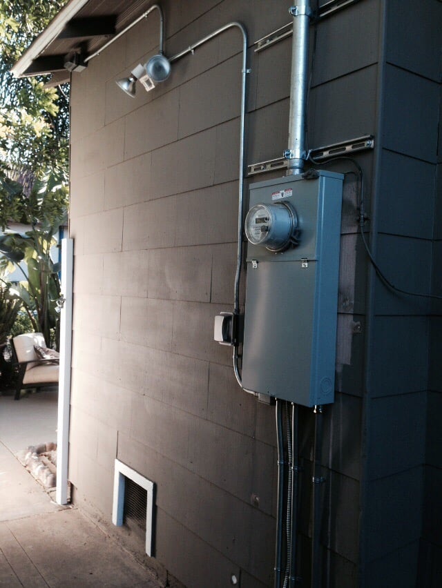 Slide of G-REN ELECTRICAL
