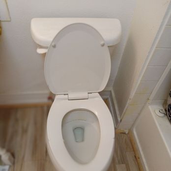 CC'S Chelsea's Cleaning Service - Home Cleaning Near Me CC'S Chelsea's Cleaning Service - Home Cleaning Near Me