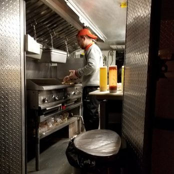 Venezuelan Burger - Clean and fresh. Cook to order! Keep making food dreams come true! - Venezuelan Near Me - Orlando, Florida Venezuelan Burger - Clean and fresh. Cook to order! Keep making food dreams come true! - Venezuelan Near Me - Orlando, Florida