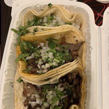 Tacos Pollo Loco #2 - Food Trucks Near Me - Brooklyn, New York