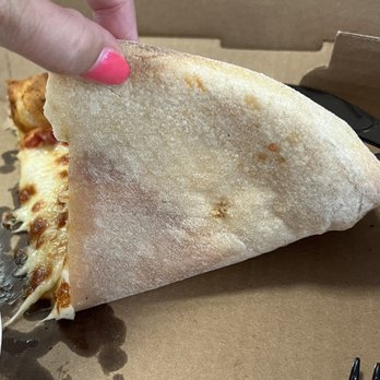 Uptop Pizzeria - Pizza Near Me - Newark, New Jersey Uptop Pizzeria - Pizza Near Me - Newark, New Jersey