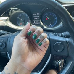 Nails Time - This is 4 weeks no lifting (gel). Obviously I'm due for a mani.