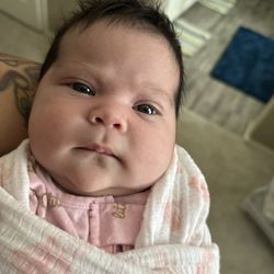 Canyon Midwifery - 5 weeks old