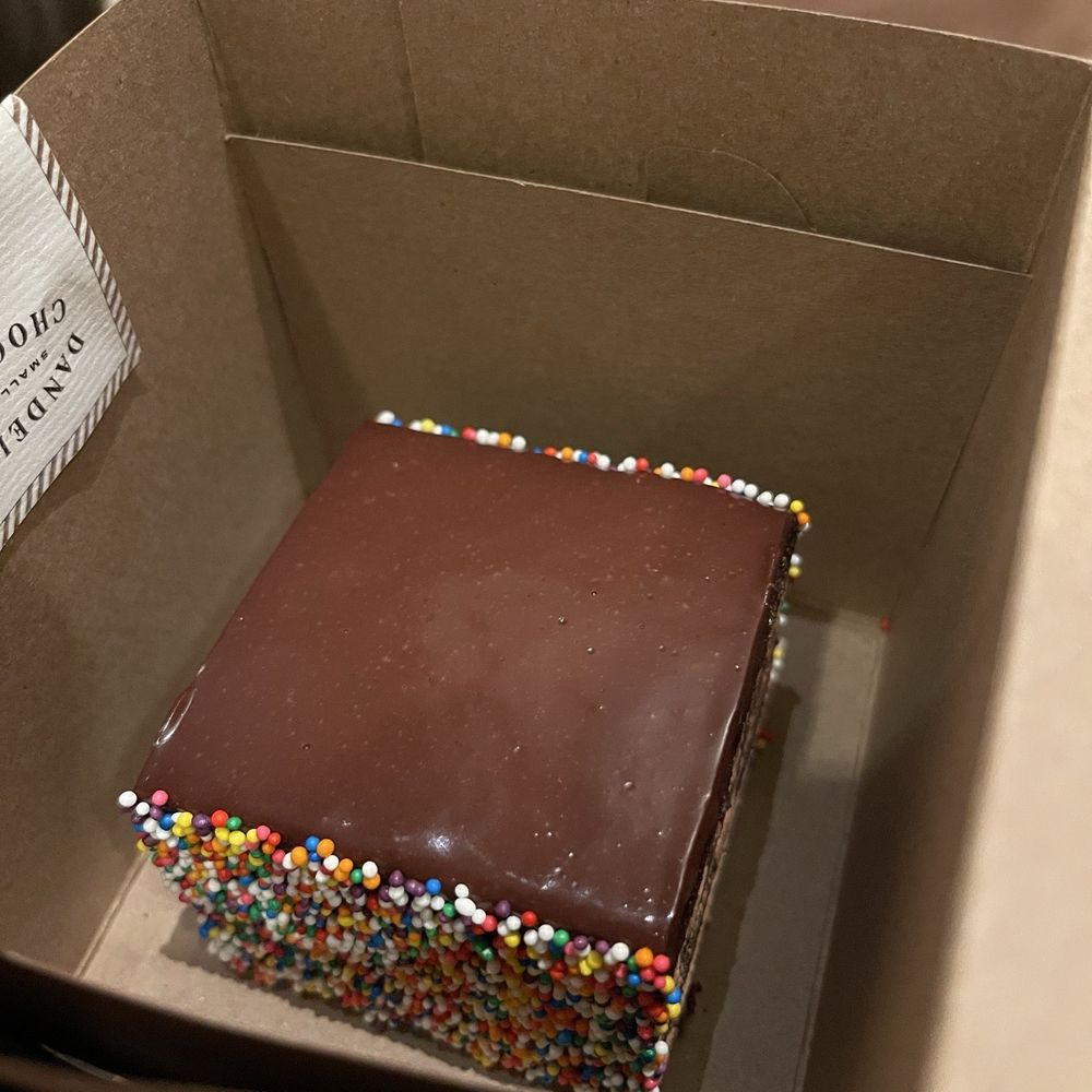 Dandelion Chocolate - Chocolate cake - Chocolatiers & Shops Near Me - Las Vegas, Nevada