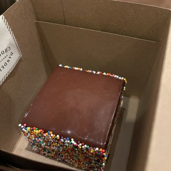 Dandelion Chocolate - Chocolate cake - Chocolatiers & Shops Near Me - Las Vegas, Nevada Dandelion Chocolate - Chocolate cake - Chocolatiers & Shops Near Me - Las Vegas, Nevada