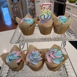 Bootin' The Gluten Bakery & Food Truck - Cupcakes