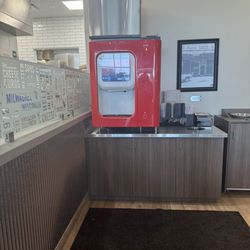 Cousins Subs - Coke machine