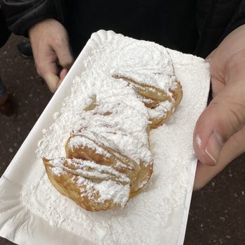 Poffertjes Albert Cuyp - Street Vendors Near Me - Amsterdam, New Hampshire