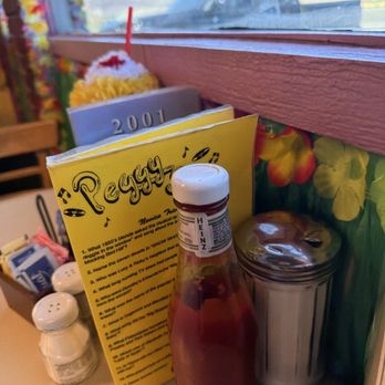 Peggy Sue's 50's Diner - Pizza Near Me - Yermo, California Peggy Sue's 50's Diner - Pizza Near Me - Yermo, California