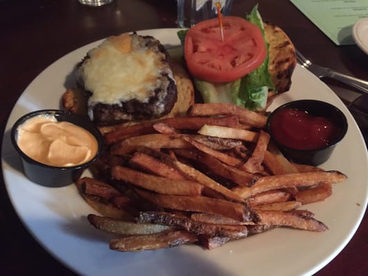 The Dubliner on the Delaware. Kitchen closes at 8:30pm Sun, Mon, Wed, Thurs & 9pm Fri & Sat by null